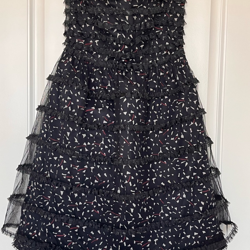 Marc Jacobs Black Tiered Mesh Dress with White & Red Geometric Print Size 4